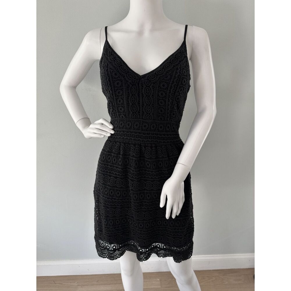 Abercrombie & Fitch Black Eyelet Crochet Mini Dress V Neck Summer Boho Small